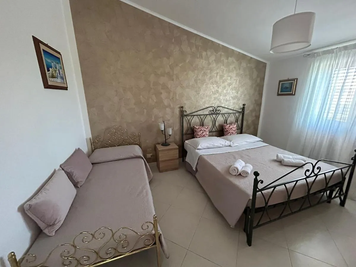 Appartamento Nina Apartament Giardini Naxos Con Posto Auto Italia