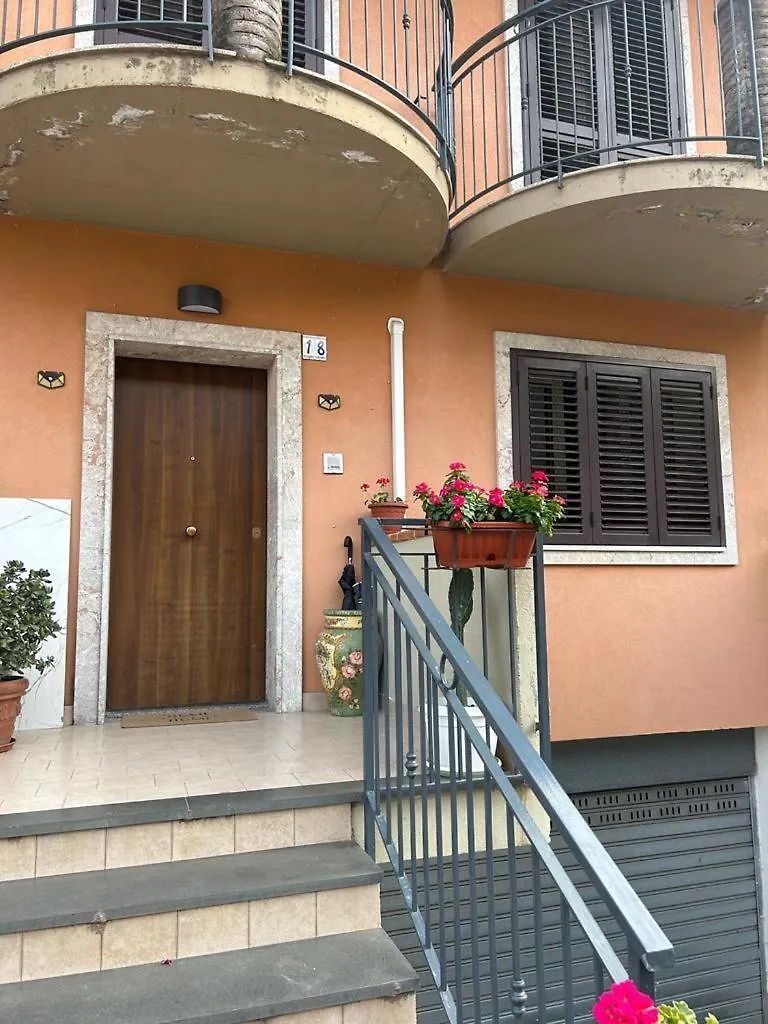 Apartment Nina Apartament Giardini Naxos Con Posto Auto